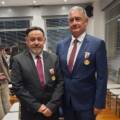 Reconocimiento al mérito: CR (RA) Mario Gutiérrez Rubio y el CR (RA) Victor Pulido Rodríguez son condecorados con medalla «General Rafael Navas Pardo»